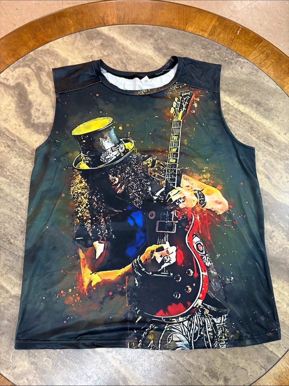 Sleeveless Graphic Guitar Tank Top - Black & Red
